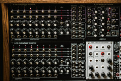 Fiasco-Media-Bob-Moog-Eurorack-15